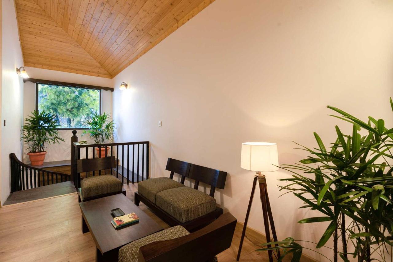 Stayvista At The Winter Line With Complimentary Breakfast Kasauli Εξωτερικό φωτογραφία